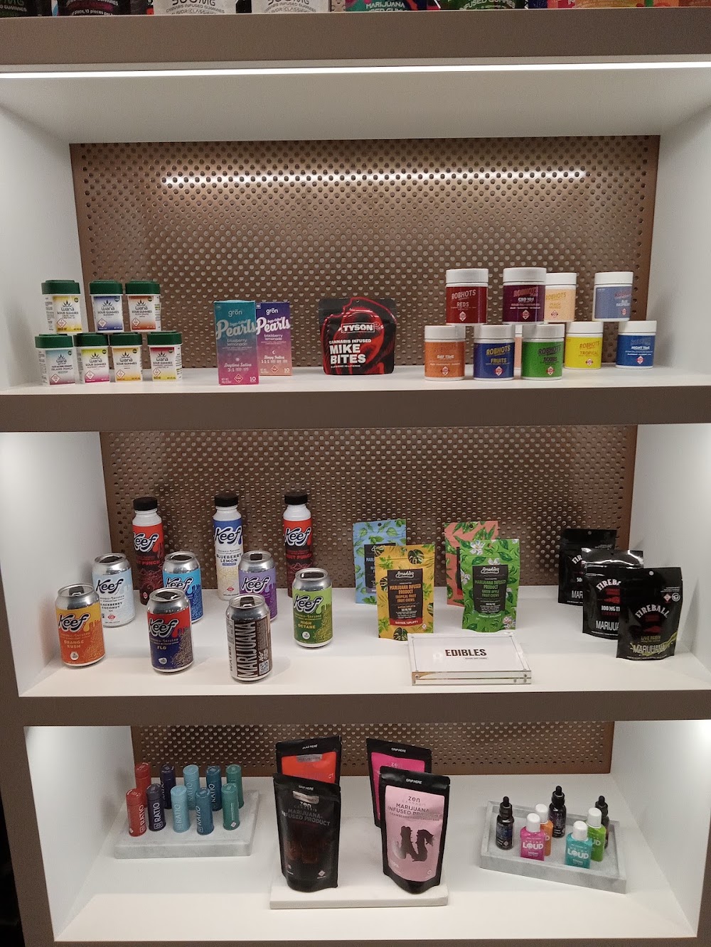 Good Day Farm Dispensary photo 8