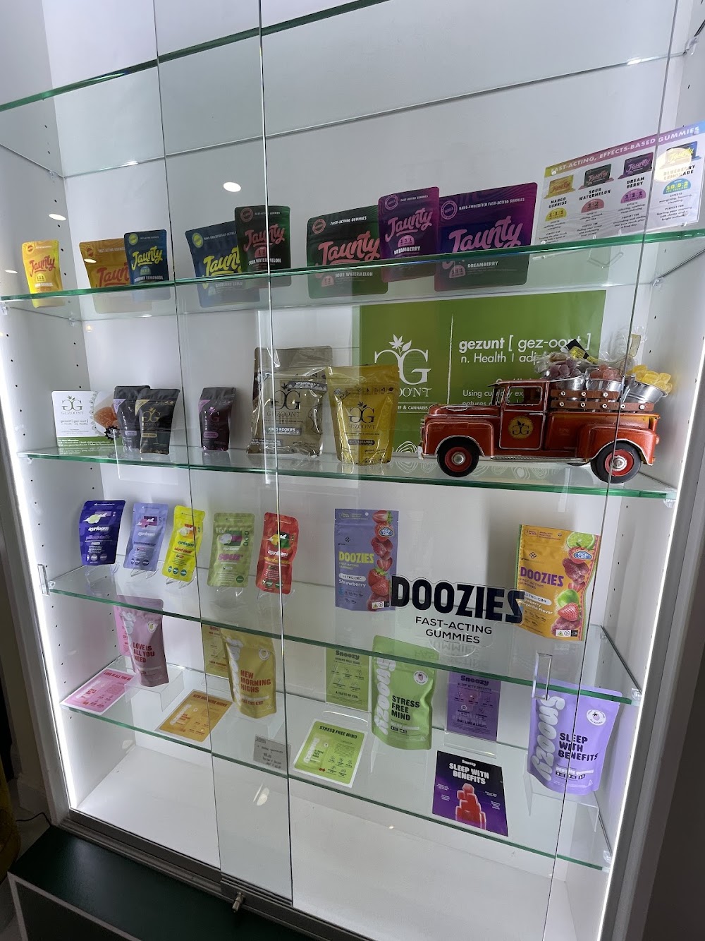 Good Daze Dispensary photo 2