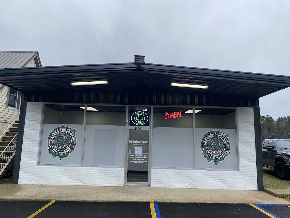 Green Akers Cannabis photo 1