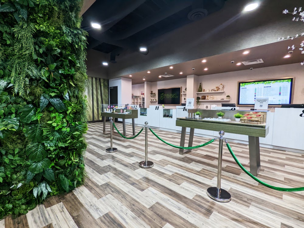 Green Cannabis CO. Dispensary Hualapai photo 8