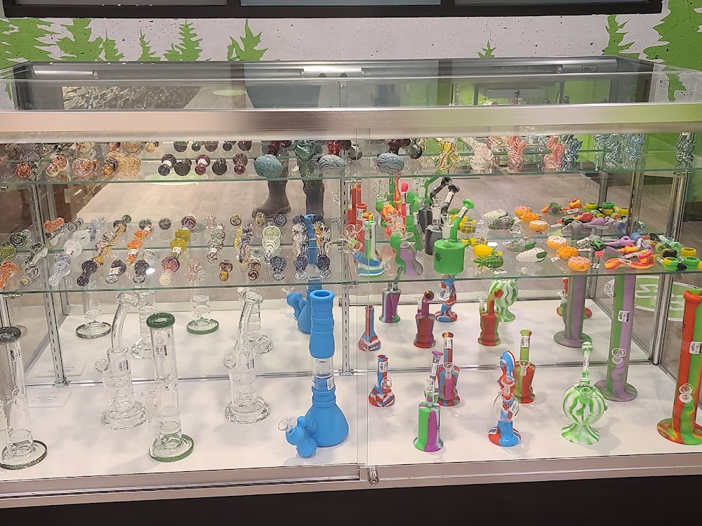 Green Cross Cannabis Emporium photo 3