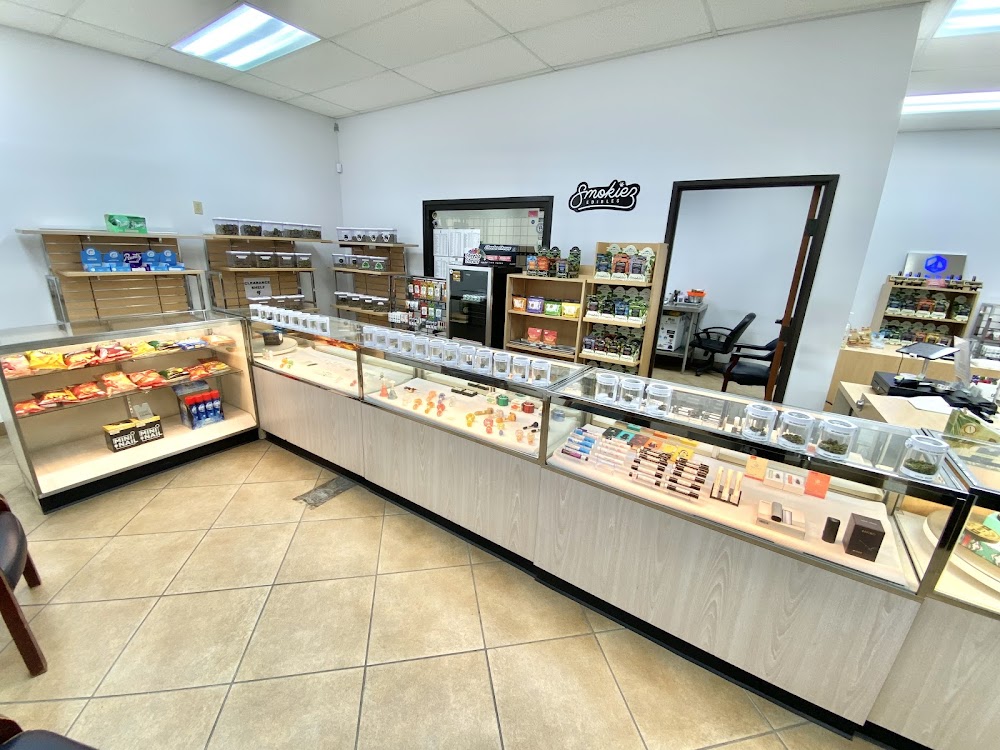Green Flower Dispensary photo 2