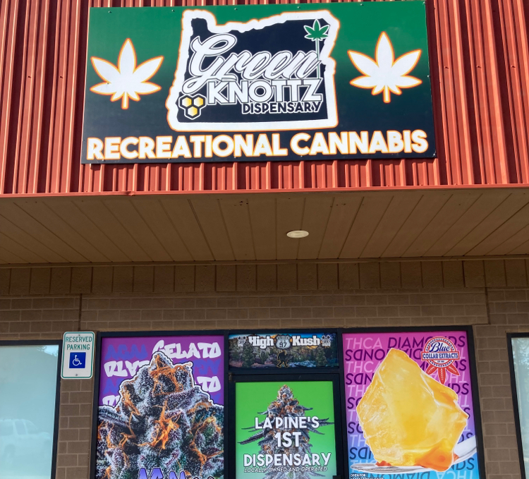 Green Knottz photo 1