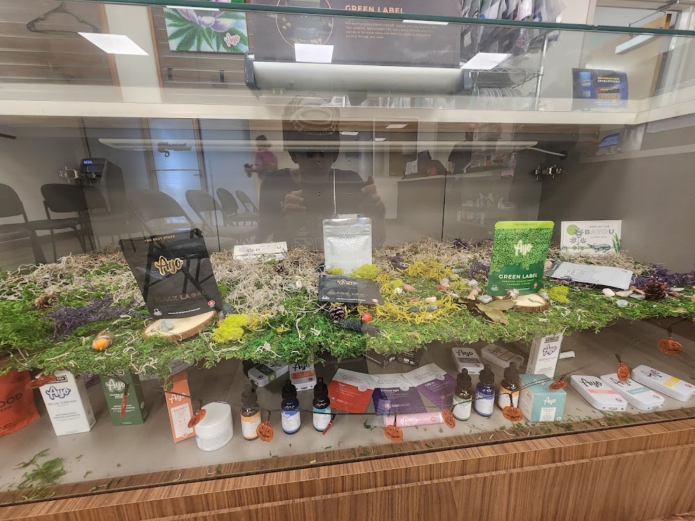Green Leaf Dispensary - Houma photo 2