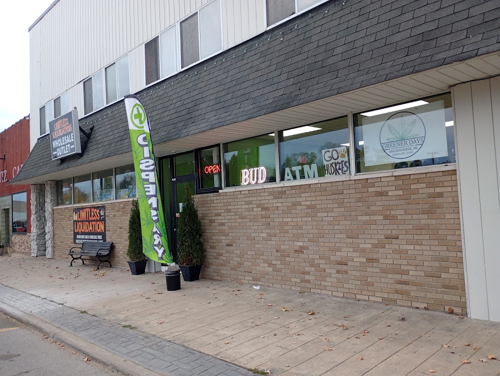Greener Days Recreational Retail photo 2