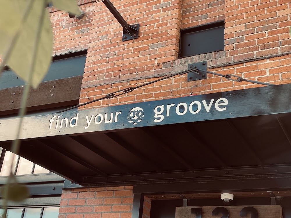 Groove photo 1
