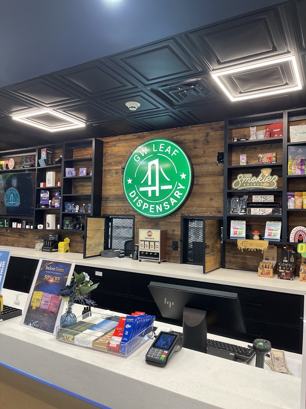 Gw Leaf Dispensary photo 7