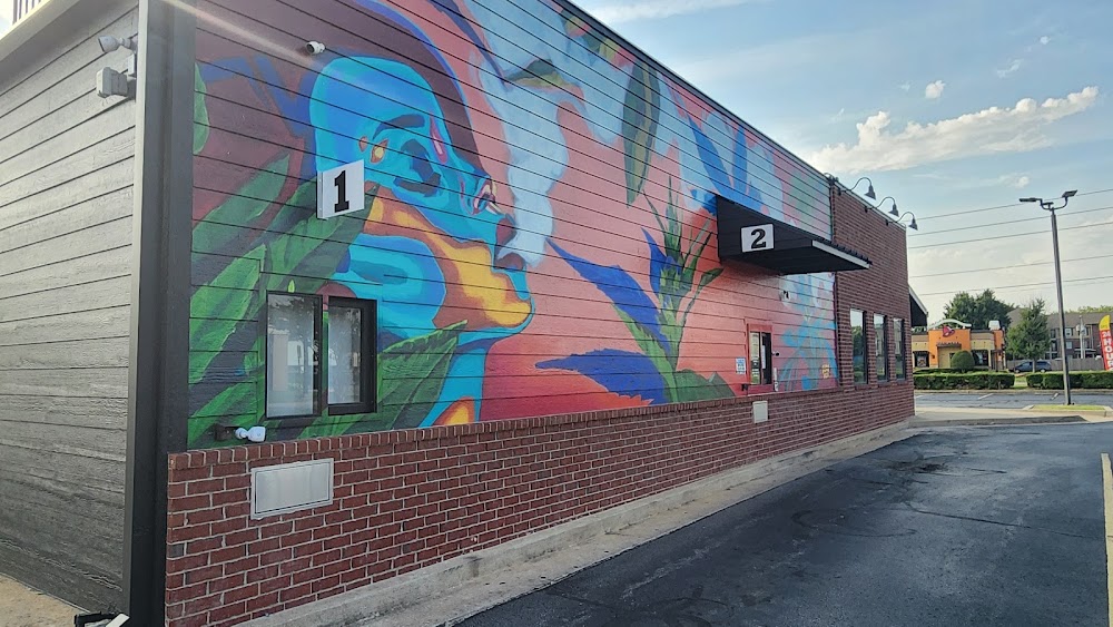 Hamiltons Bud & Bloom - 24/7 & Drive Thru! photo 6