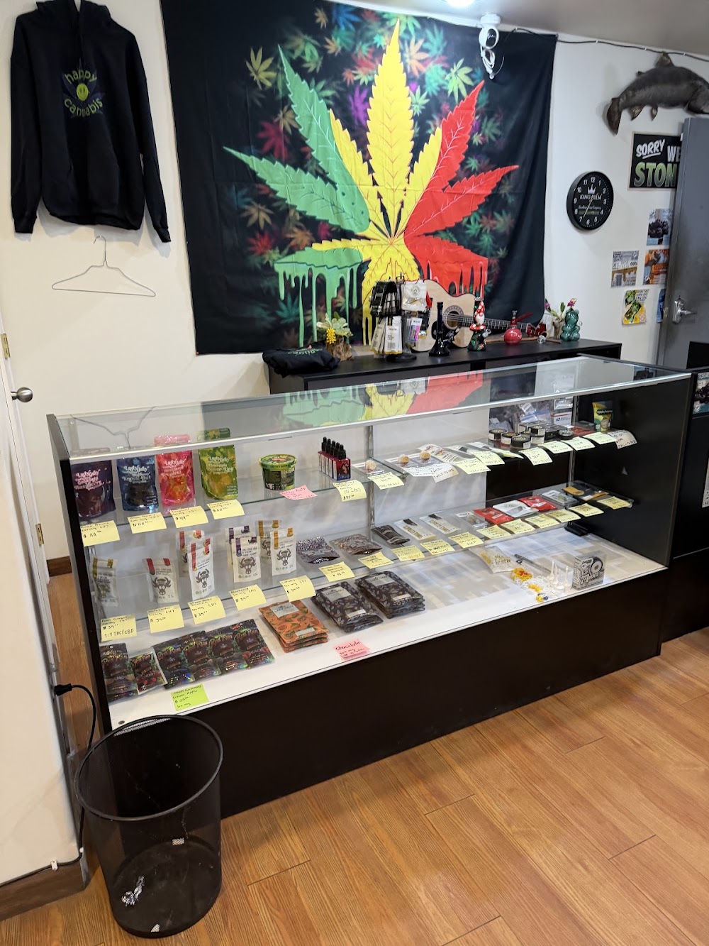 Happy Cannabis photo 3