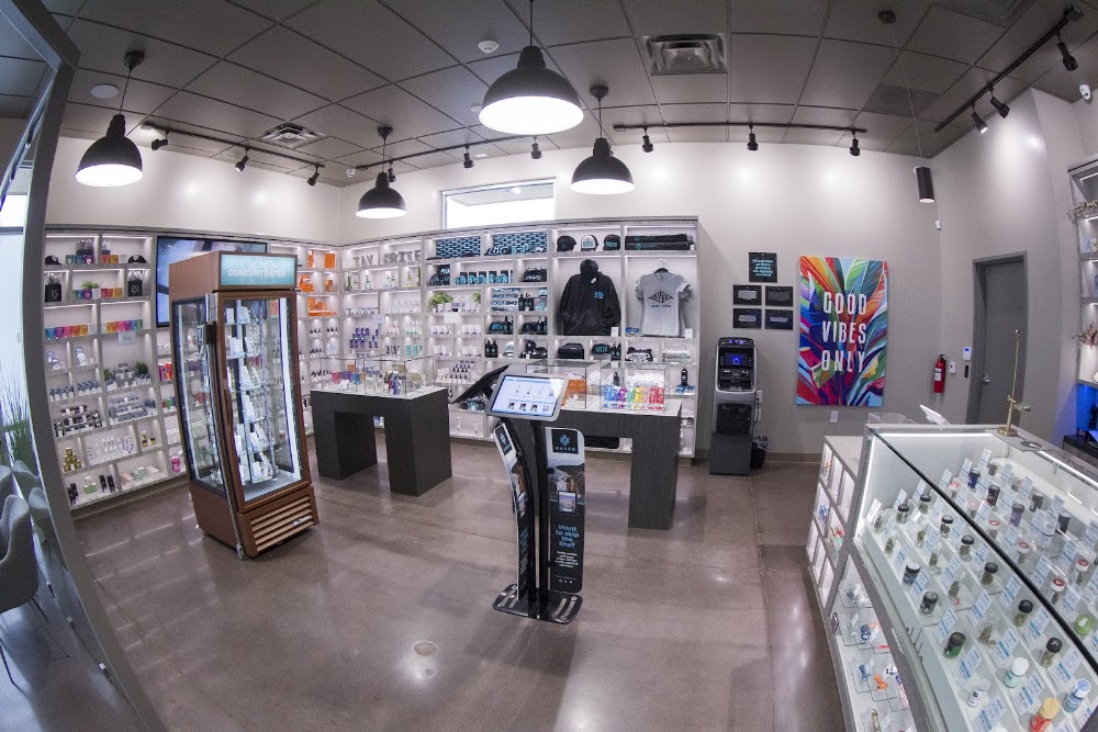 Haven Cannabis Marijuana And Weed Dispensary - Paramount photo 2