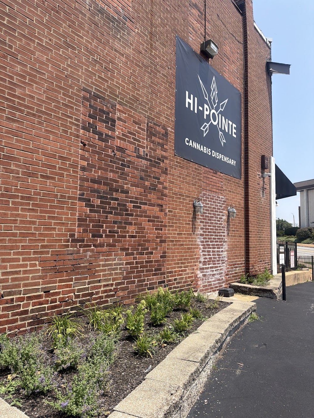 Hi-Pointe Cannabis photo 3