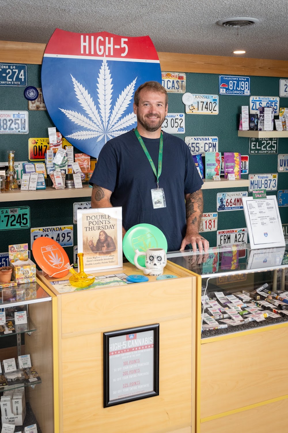 High-5 Cannabis photo 6
