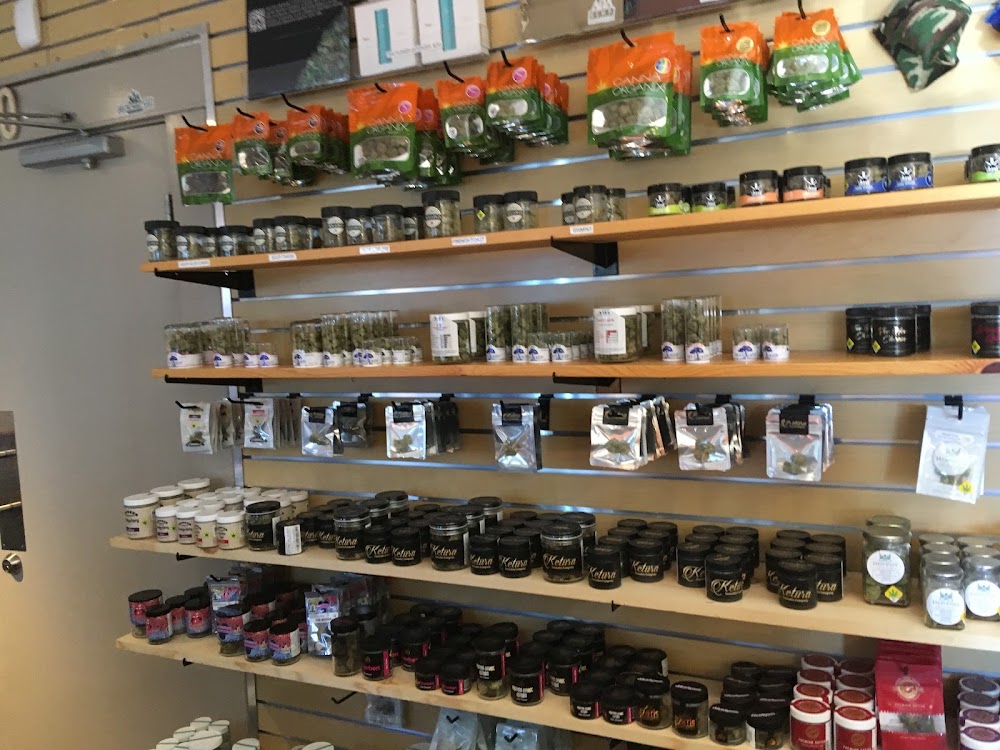 High End Market Place photo 5