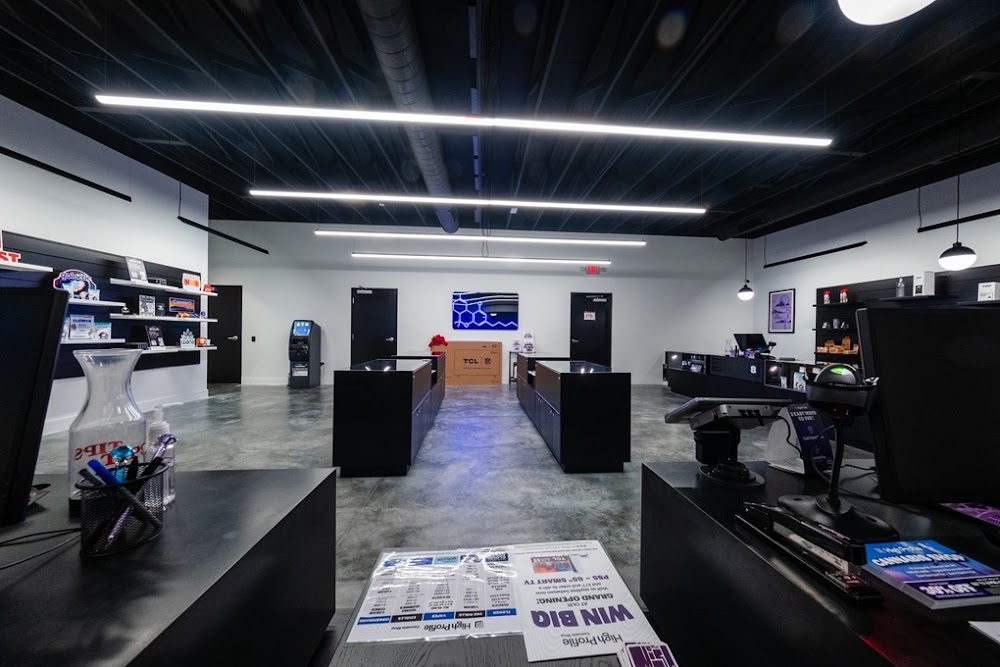 High Profile Cannabis Shop photo 3