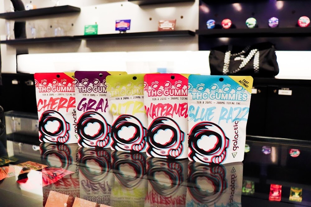 High Profile Cannabis Shop photo 8
