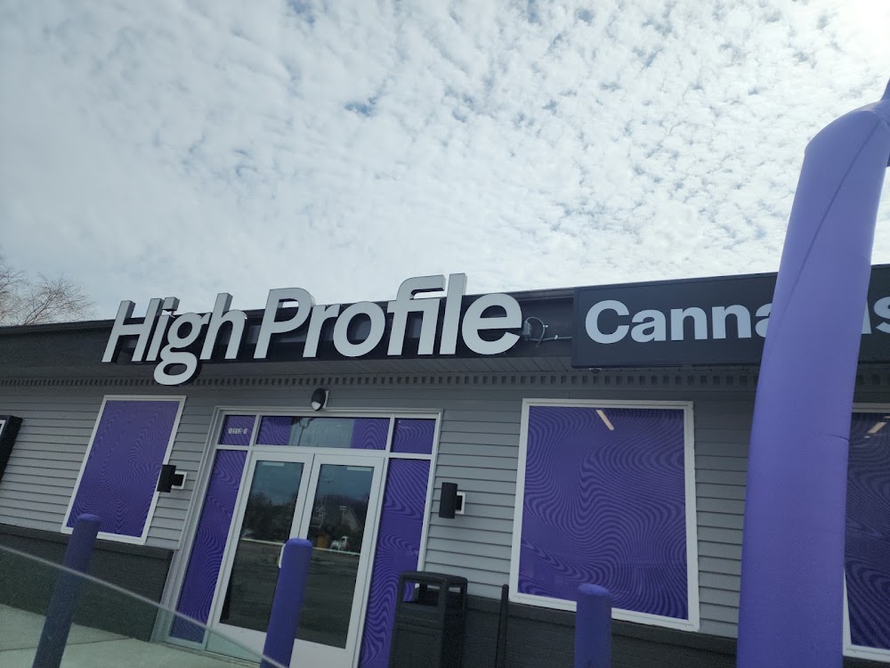 High Profile Cannabis Shop photo 5