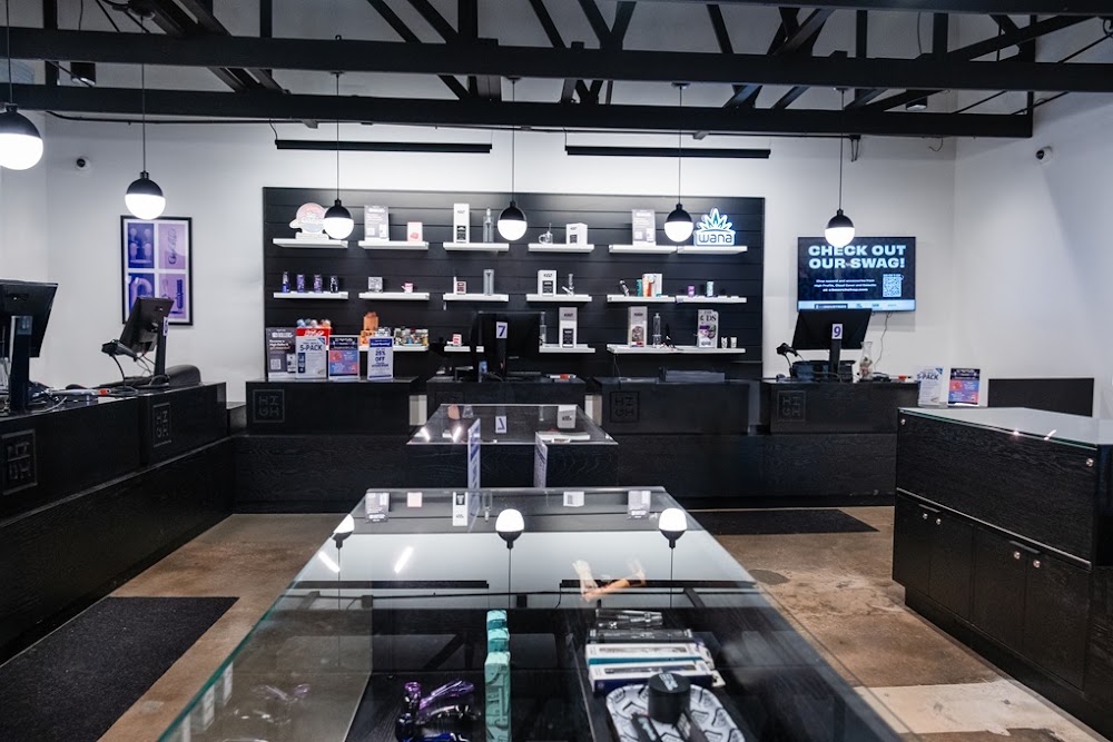 High Profile Cannabis Shop photo 6