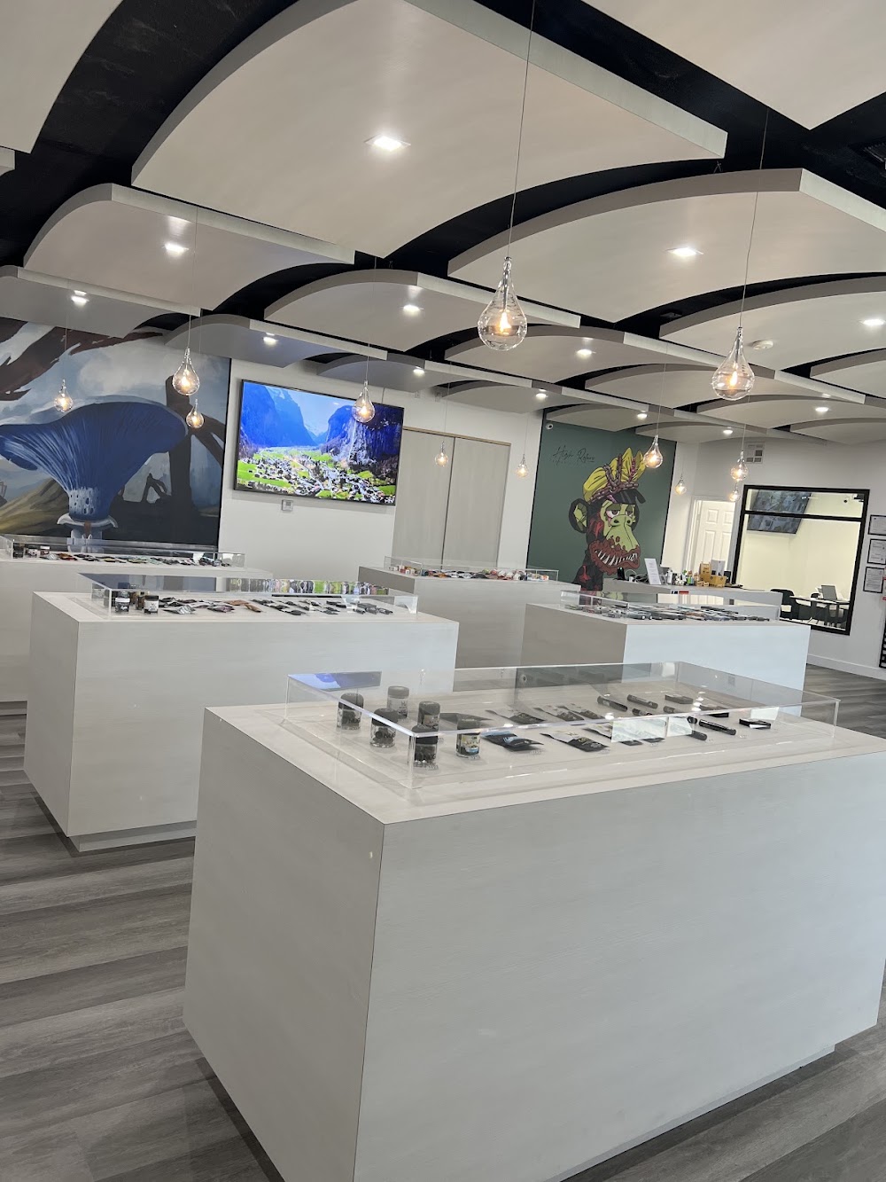 High Rollers Cannabis CO photo 2