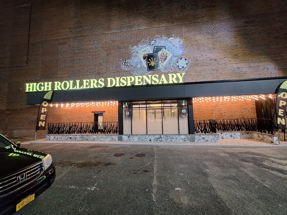High Rollers Dispensary photo 1