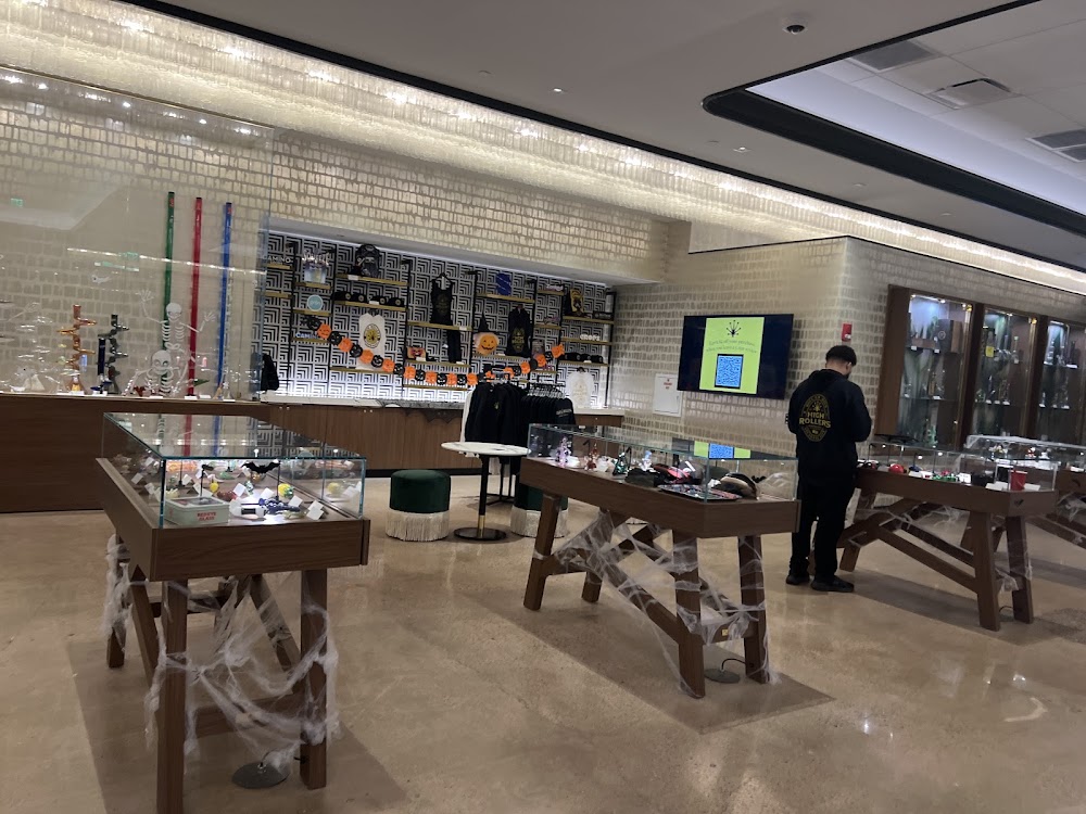 High Rollers Dispensary photo 5