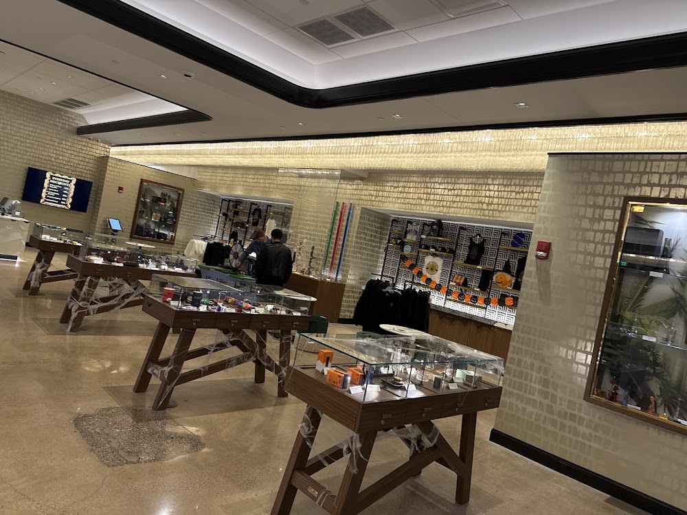 High Rollers Dispensary photo 8
