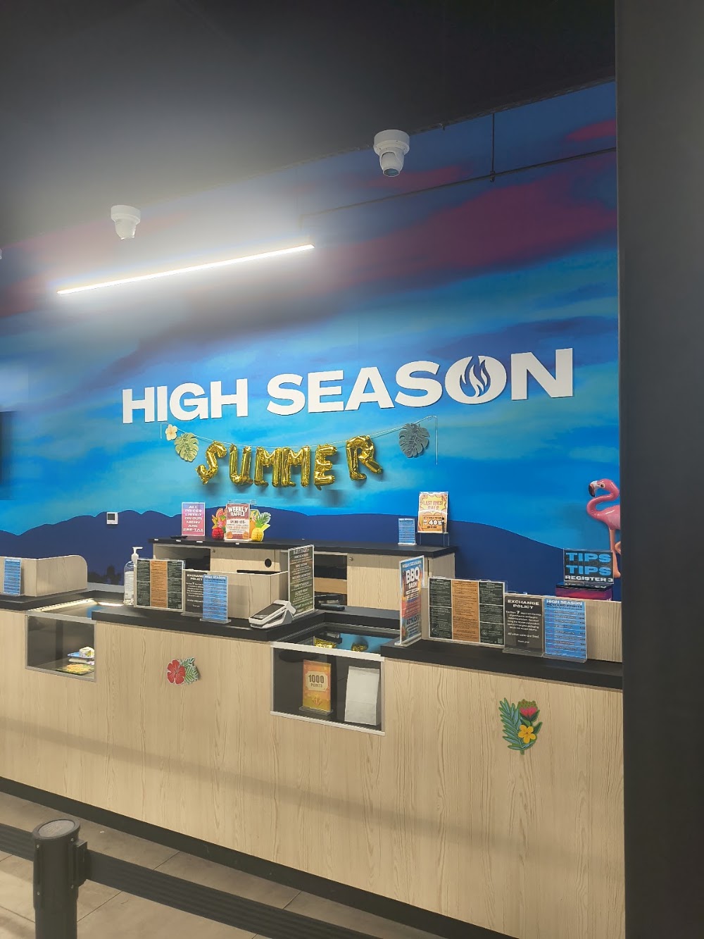 High Season photo 3