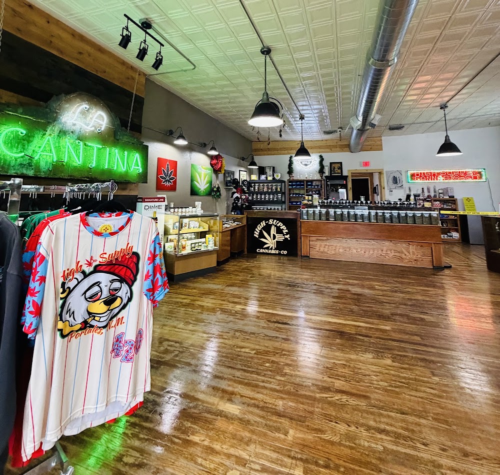 High Supply Cannabis Dispensary photo 2