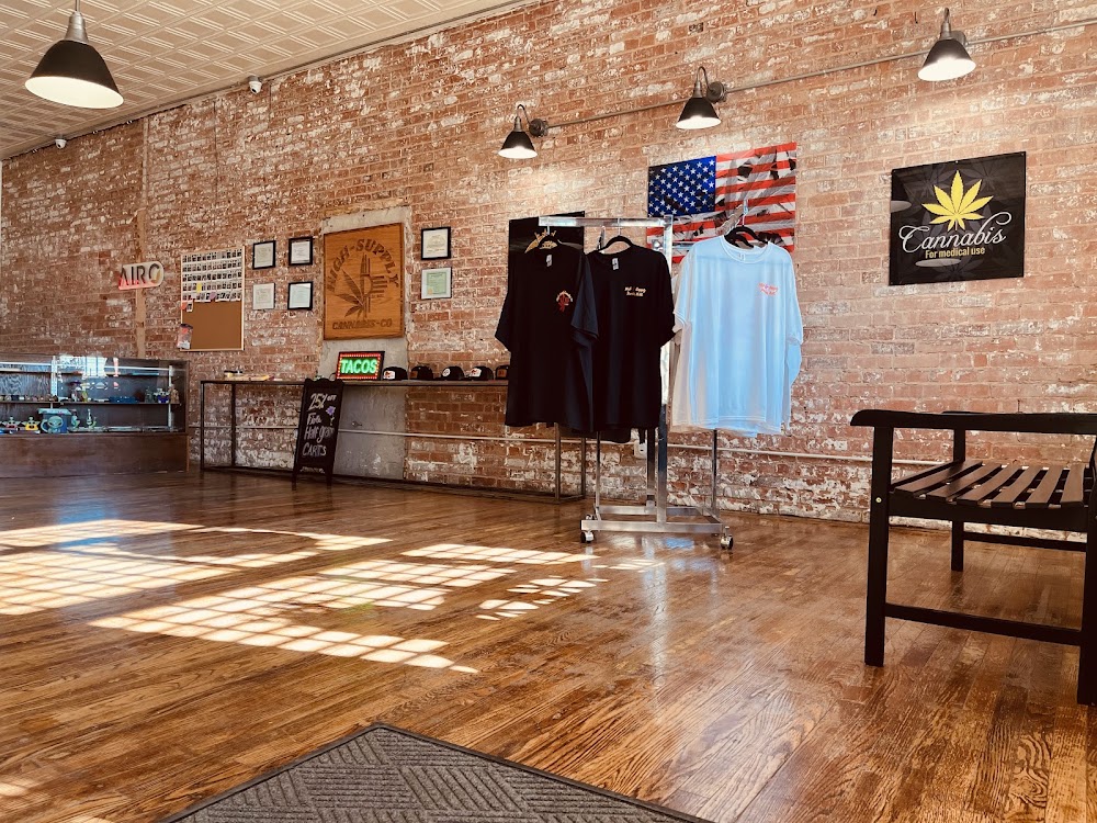 High Supply Cannabis Dispensary photo 3