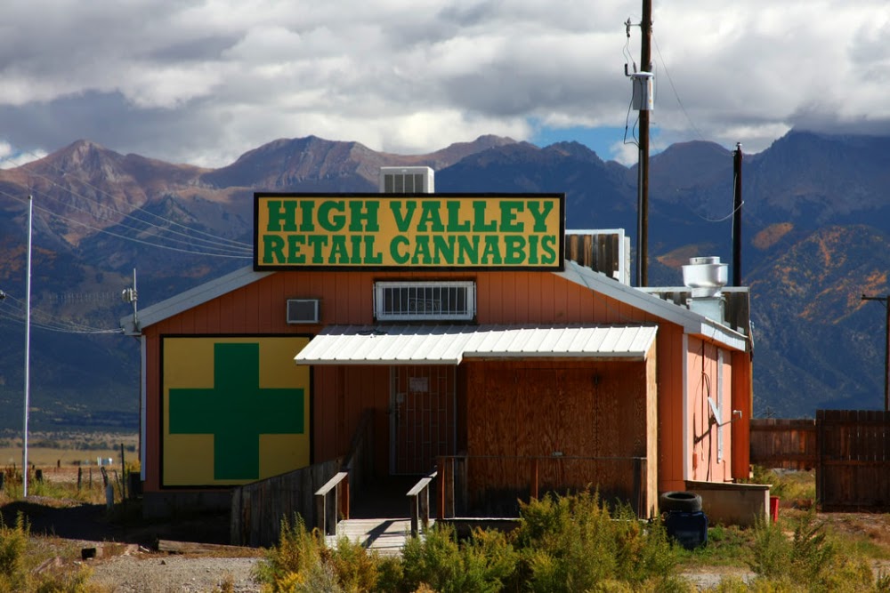 High Valley Retail Cannabis photo 4
