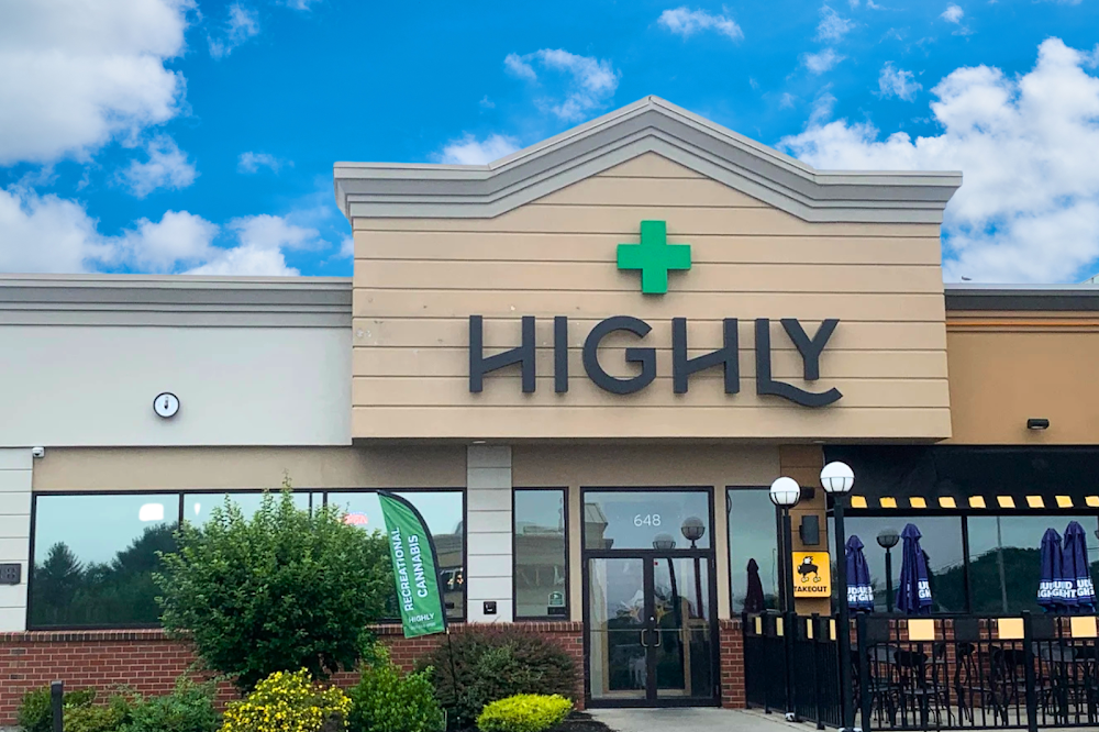Highly Cannaco Auburn Retail photo 7