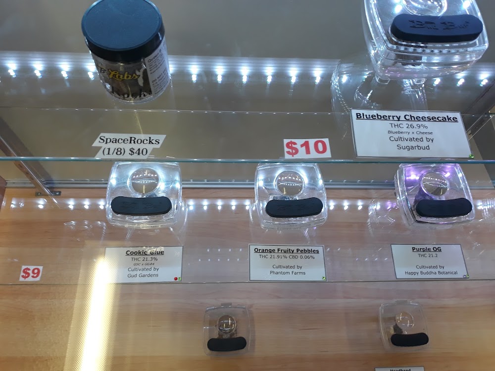 Hijinx Cannabis CO photo 8