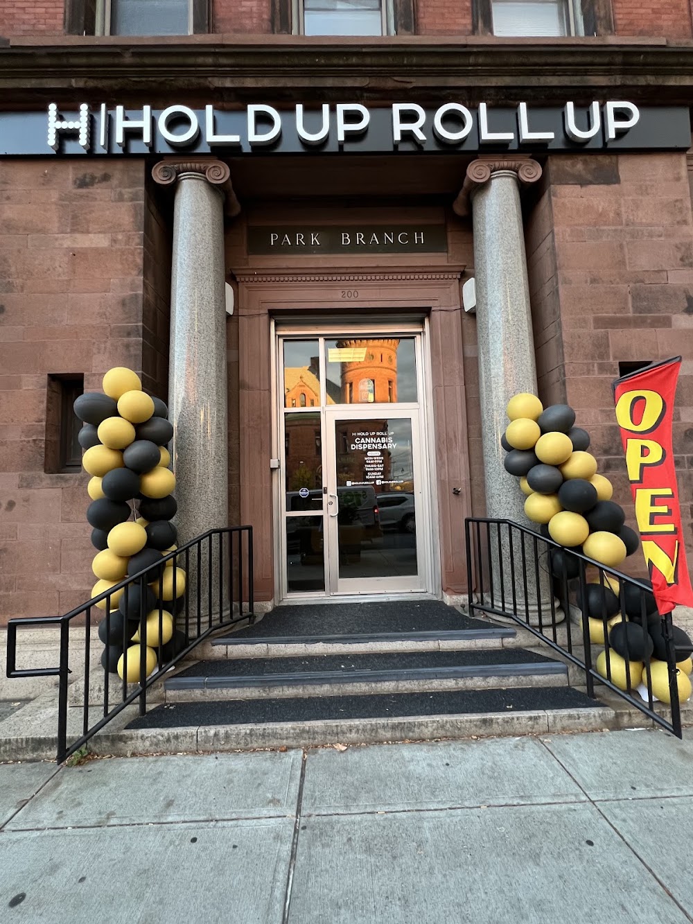 Hold Up Roll Up photo 1