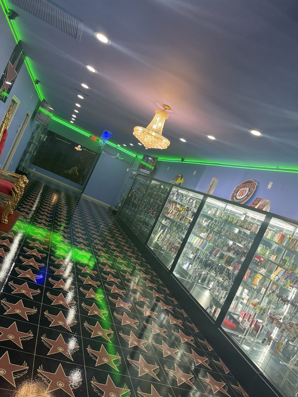 Hollywood Walk Of Weed photo 5