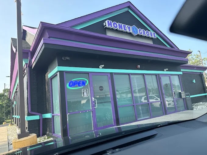 Honeygrove photo 1