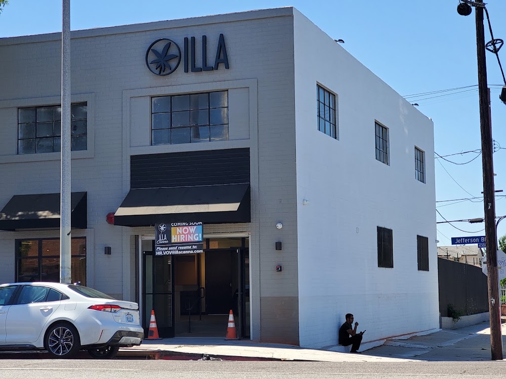 Illa Store photo 4