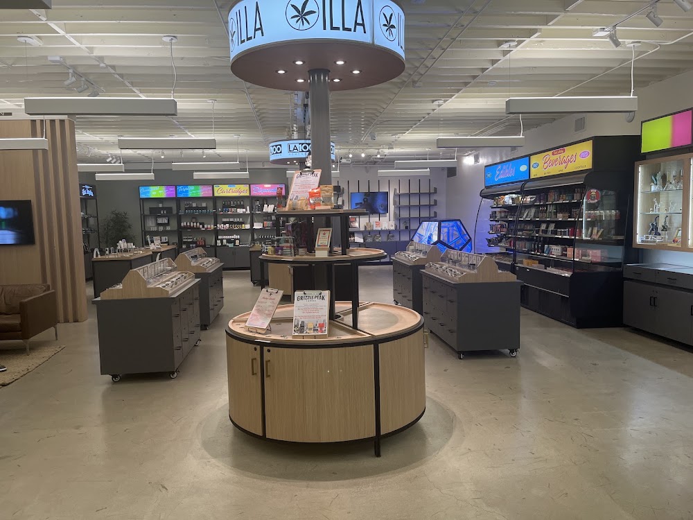 Illa Store photo 8