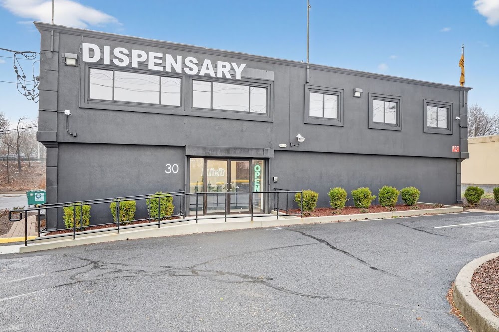 Illicit Gardens Dispensary Secaucus photo 1