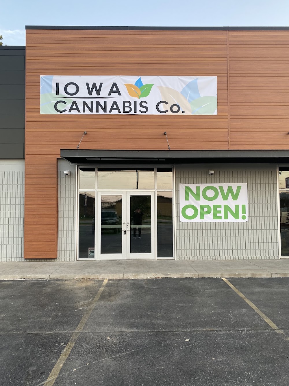 Iowa Cannabis Company - Iowa City photo 1