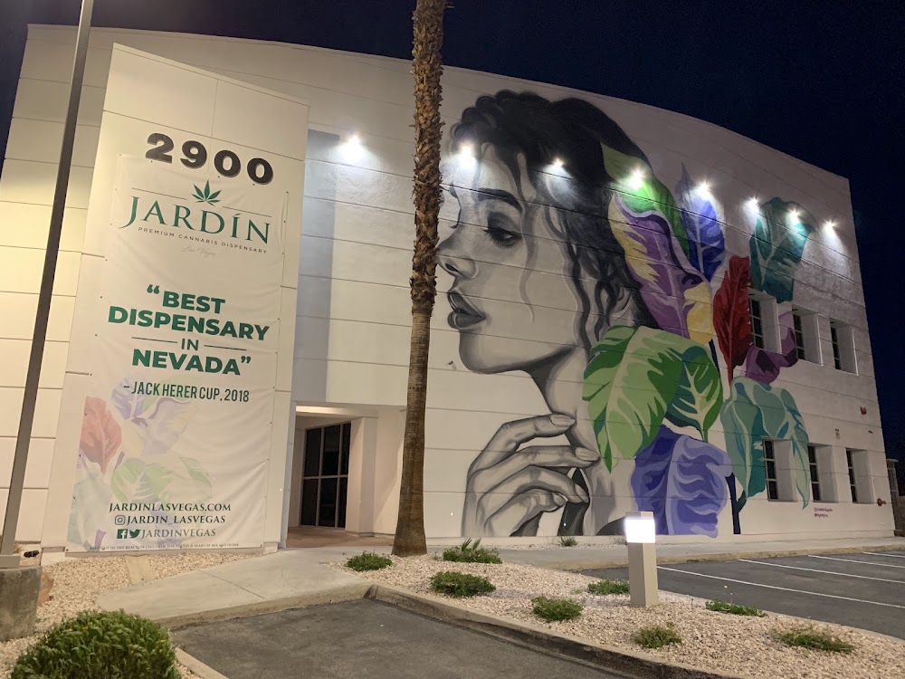 JardíN Premium Cannabis Dispensary photo 1