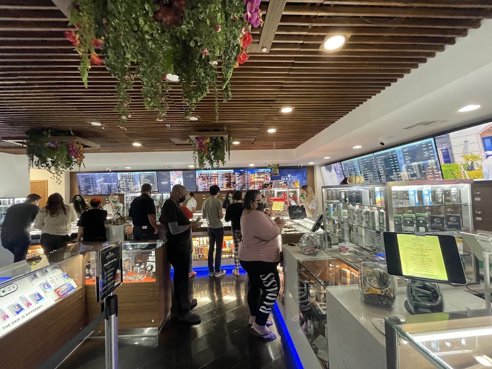 JardíN Premium Cannabis Dispensary photo 8