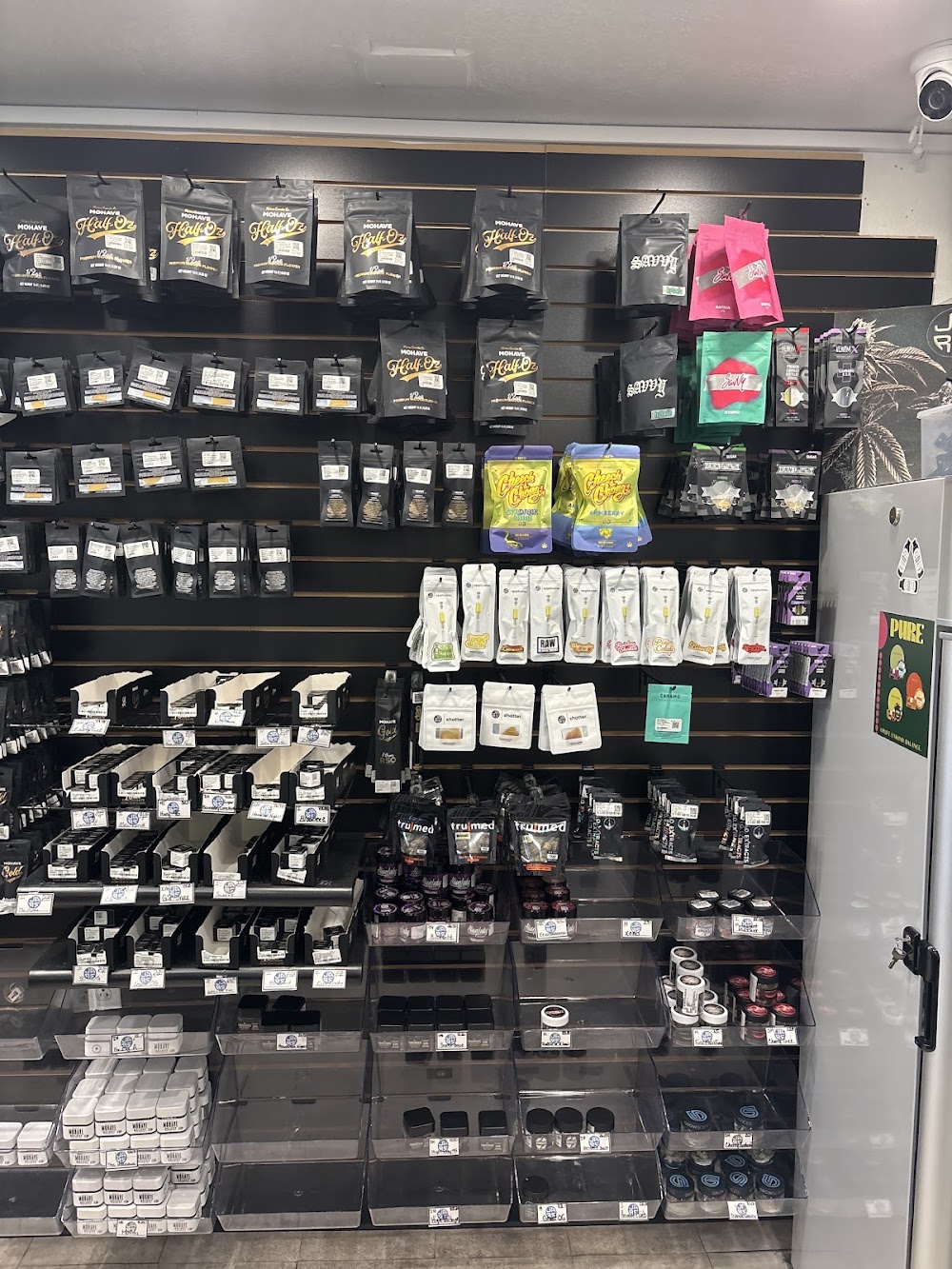 Jars Cannabis photo 8