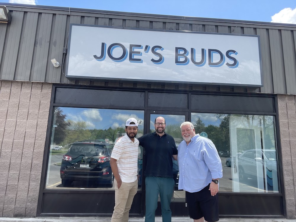 Joe's Buds photo 4