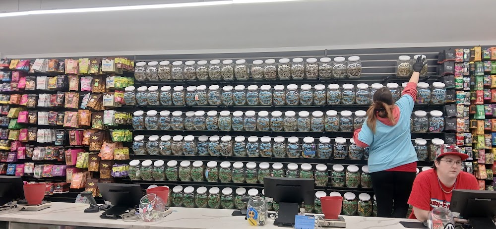 Kush E Mart photo 2