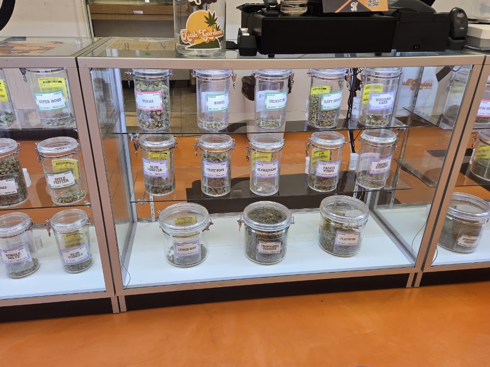Kush Gardens - El Reno photo 3