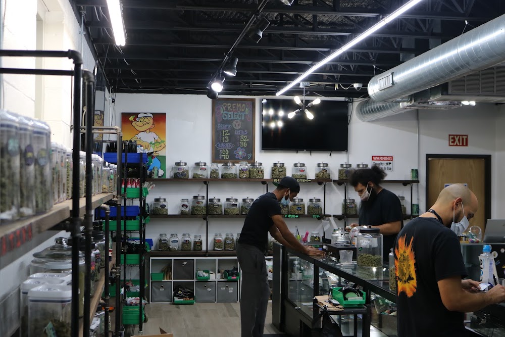 Kush House - 24 Hours Never Closed! - Classen photo 7