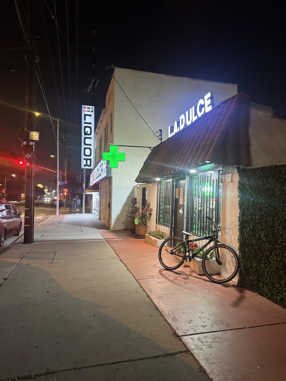 L.A. Dulce photo 1