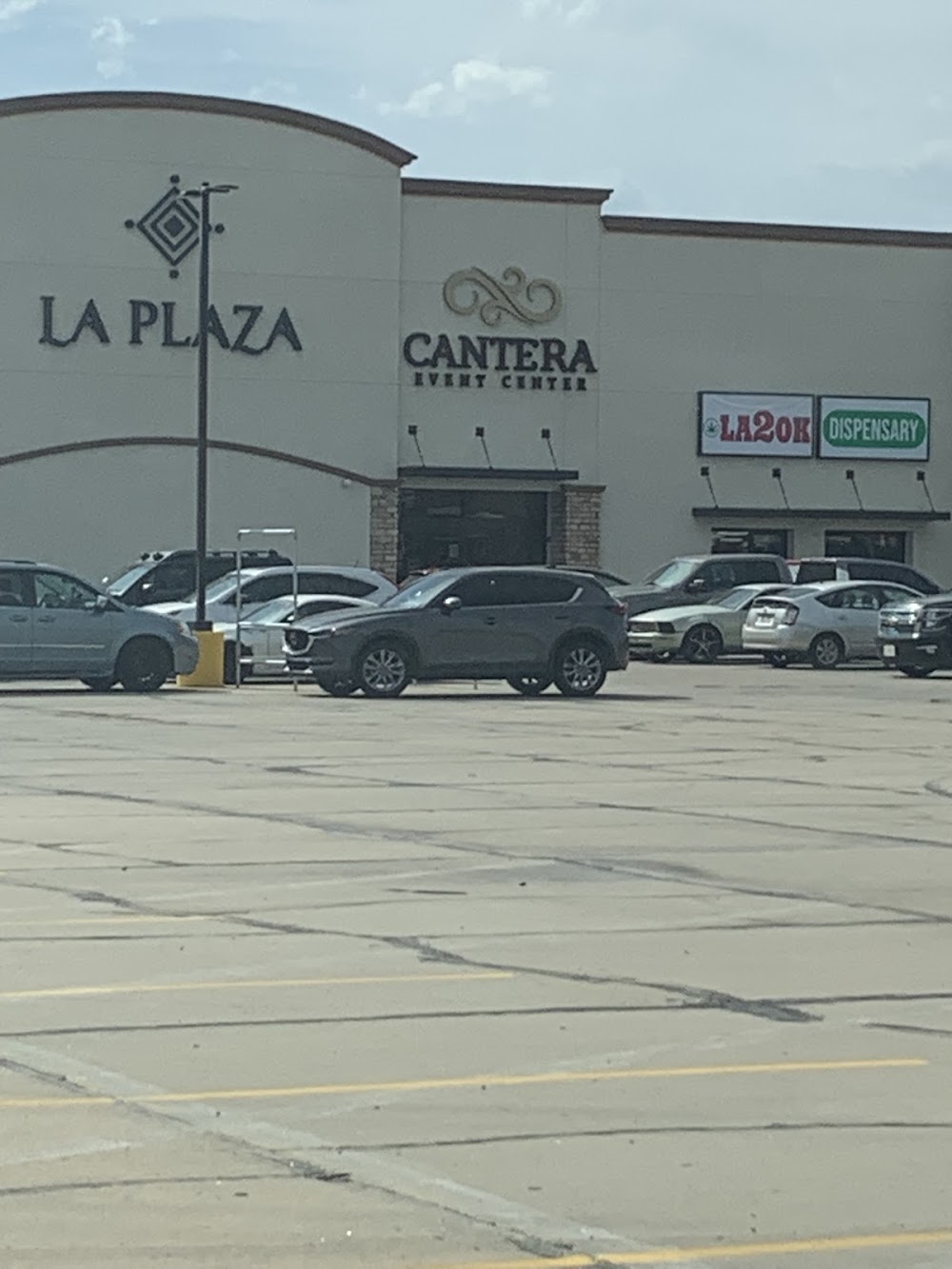 La 2 Ok Dispensary - Warr Acres photo 5