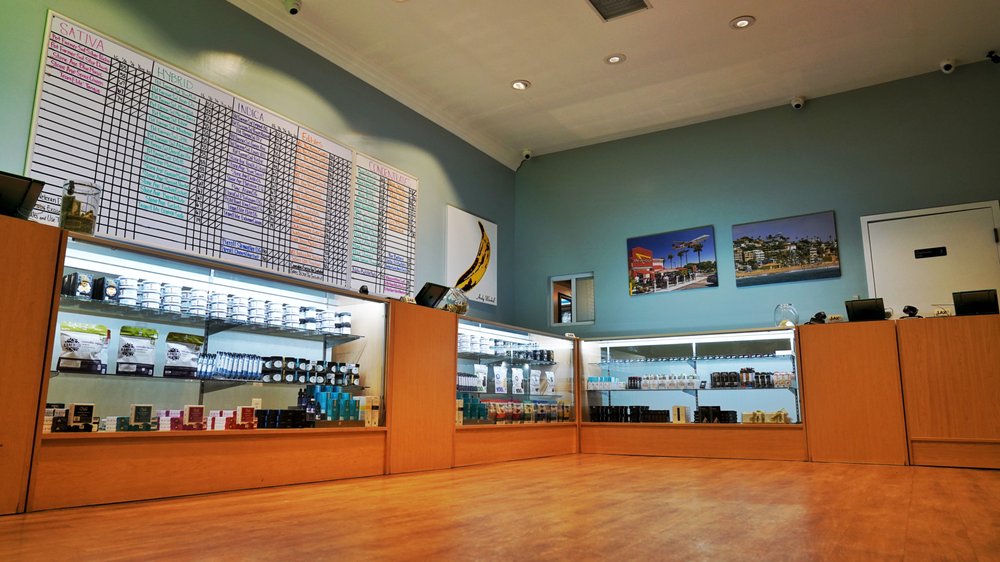 Lax Cannabis Club photo 7