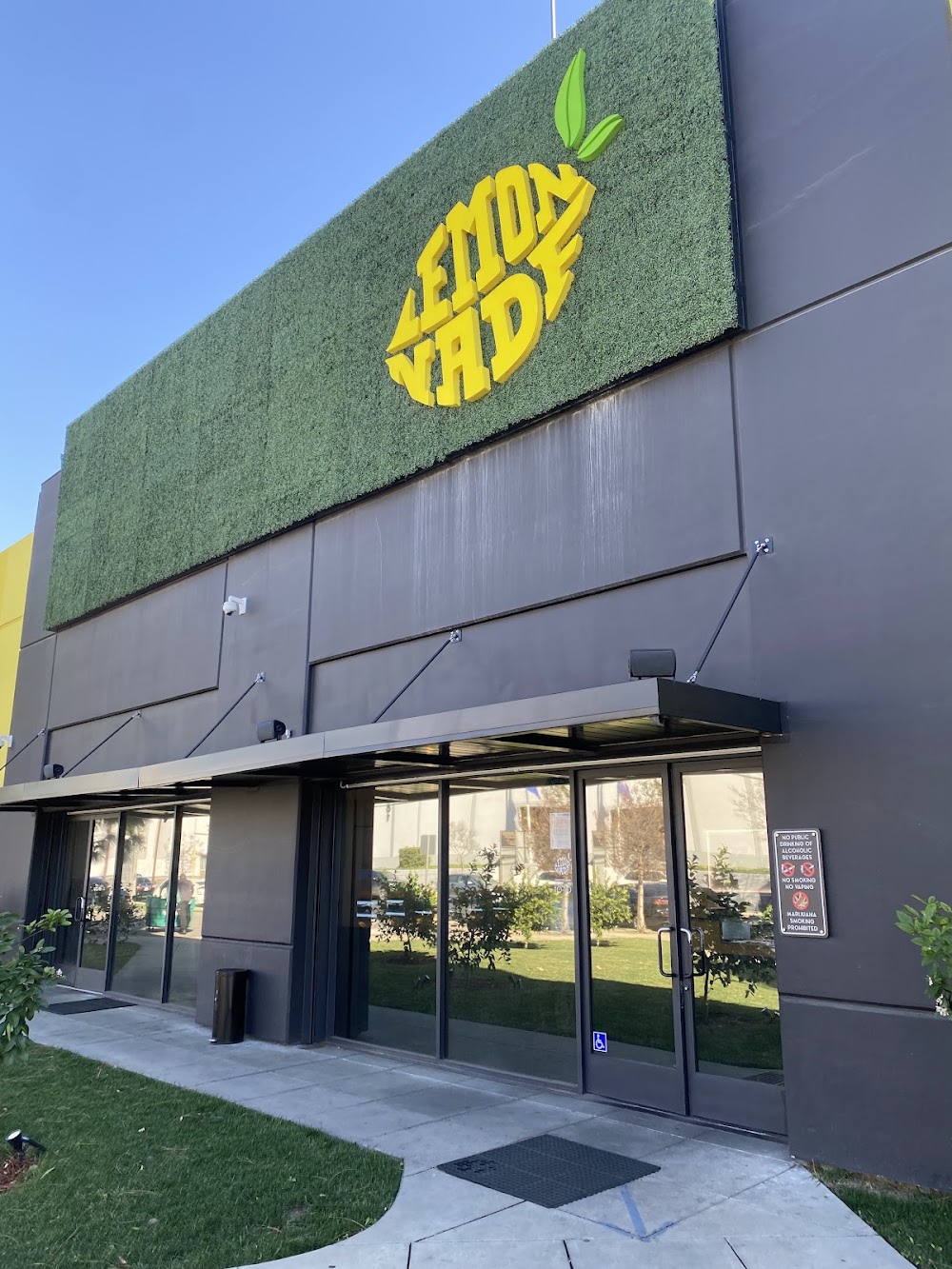 Lemonnade Pacoima photo 1