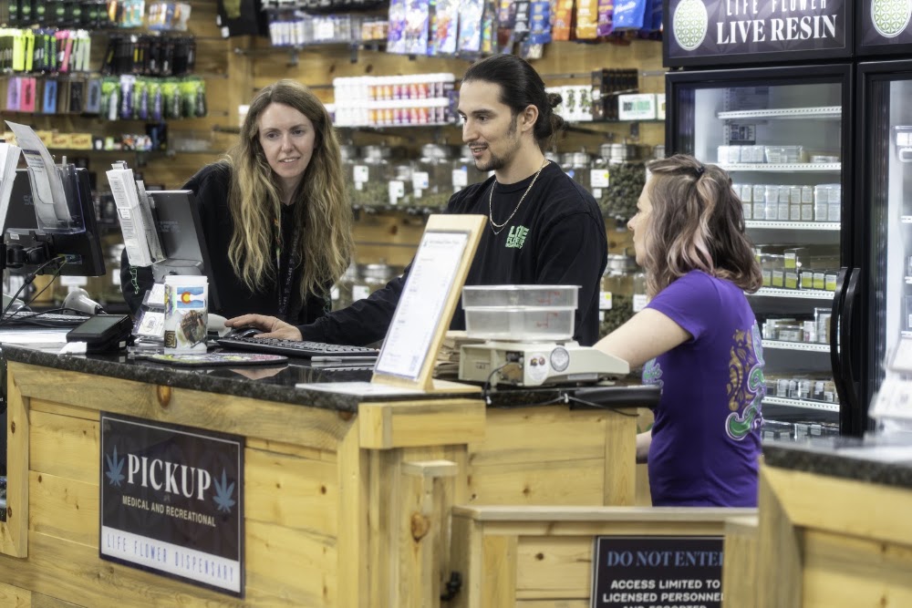 Life Flower Dispensary photo 2